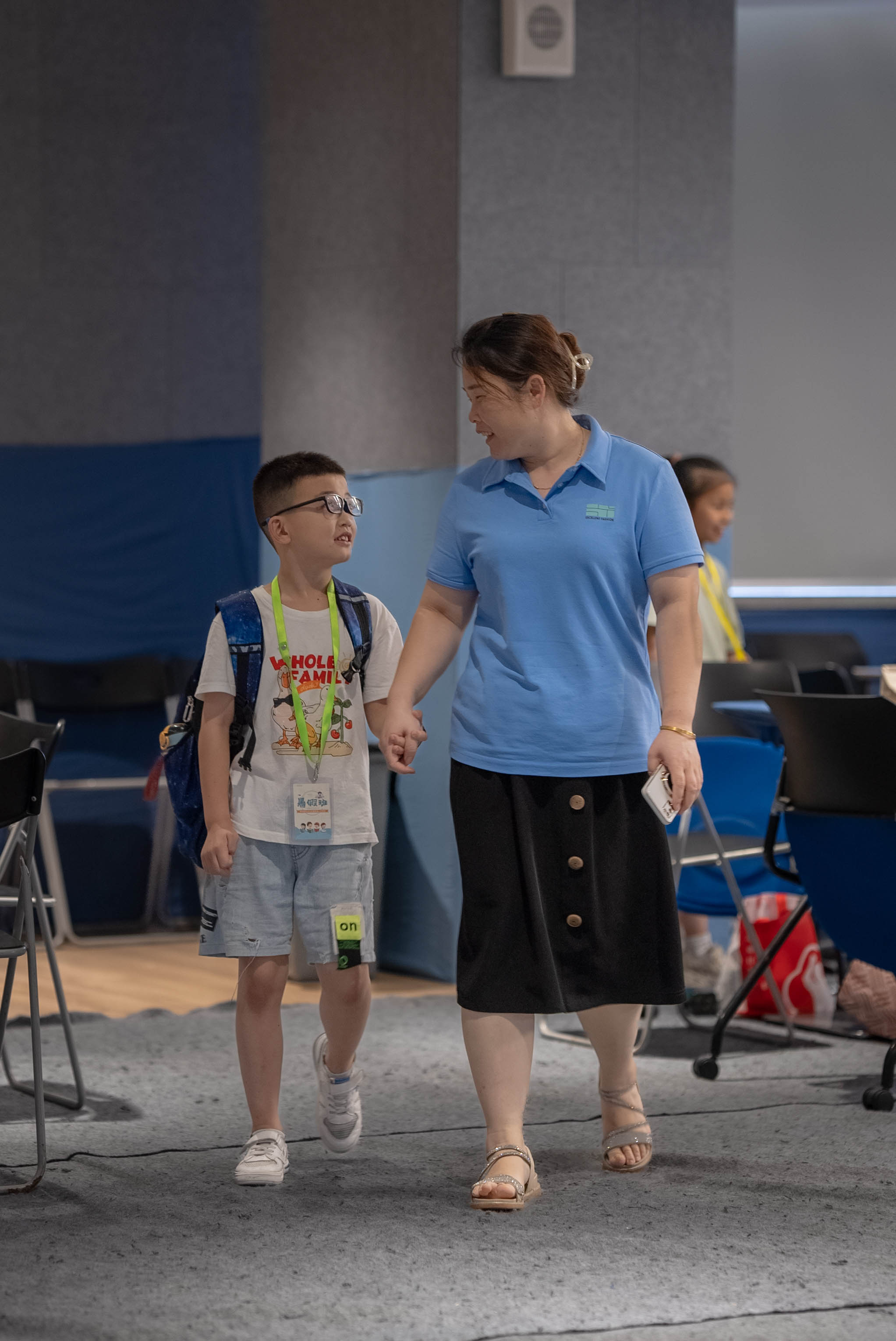 卓尚服飾丨以愛捧起初生的陽光